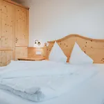 Silberfux 4*